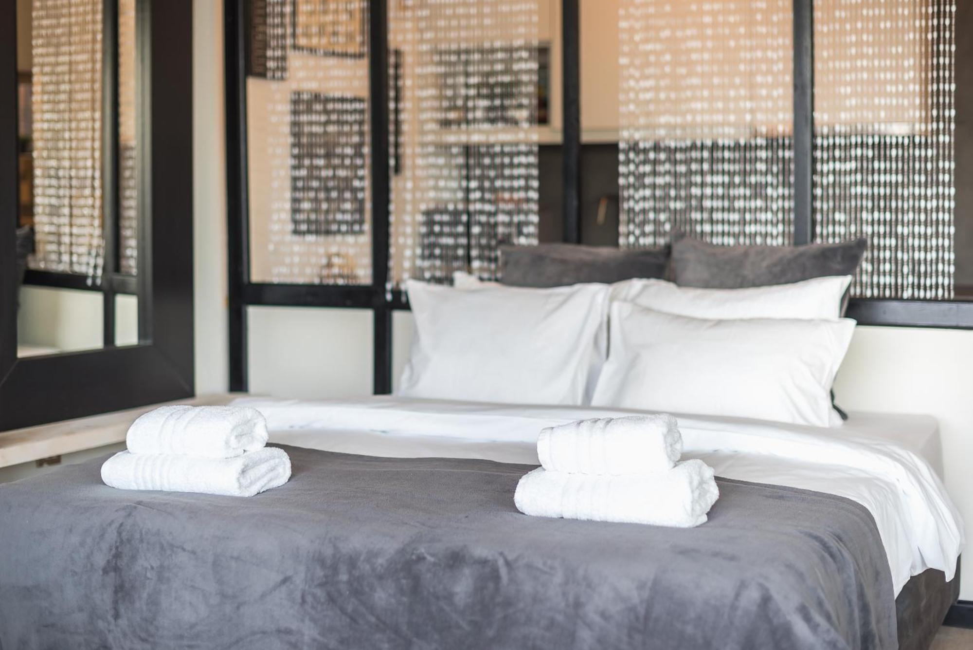 Apartment Stylish Studio: Acropolis View In Monastiraki Sq. *