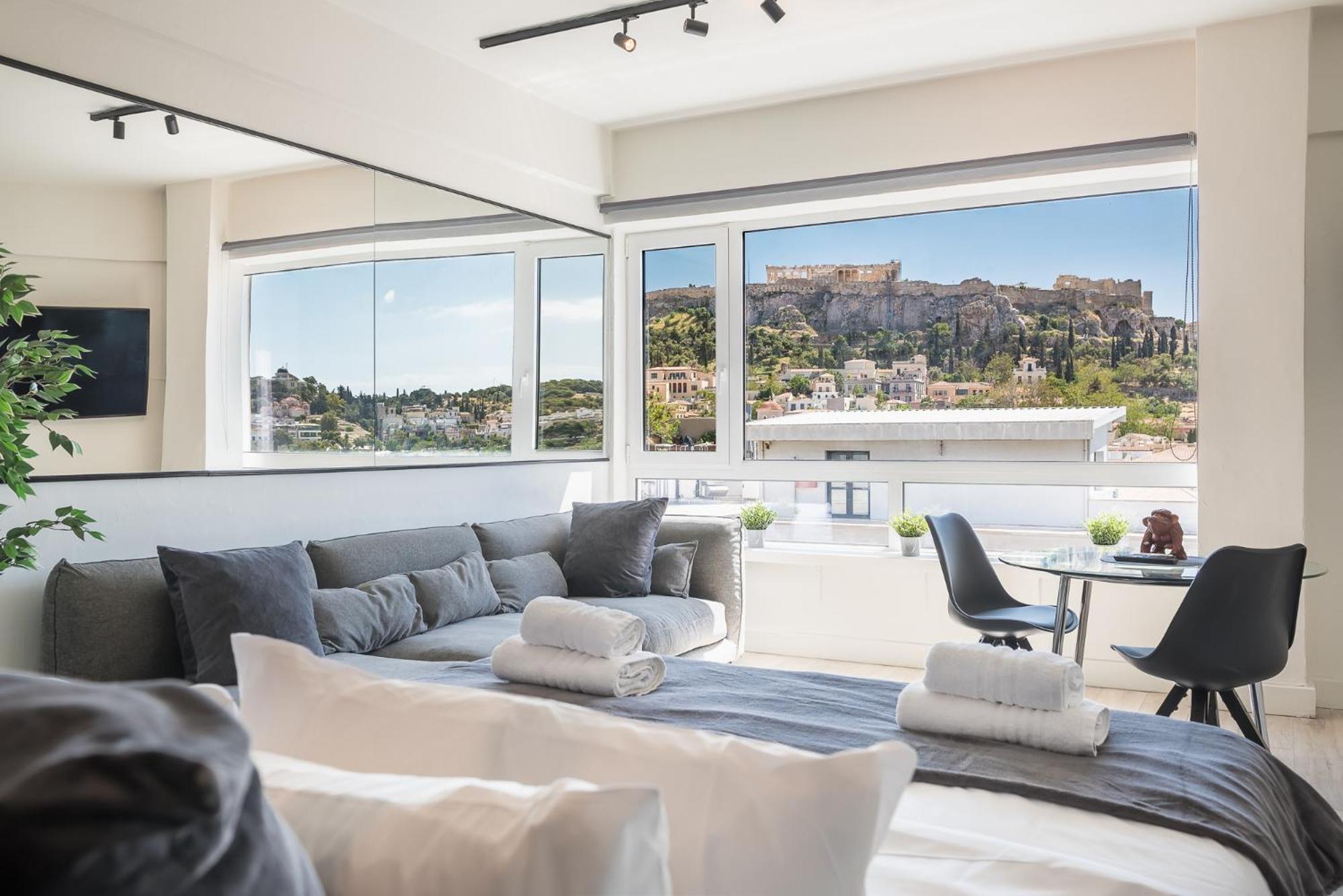Stylish Studio: Acropolis View In Monastiraki Sq. Apartment Athens